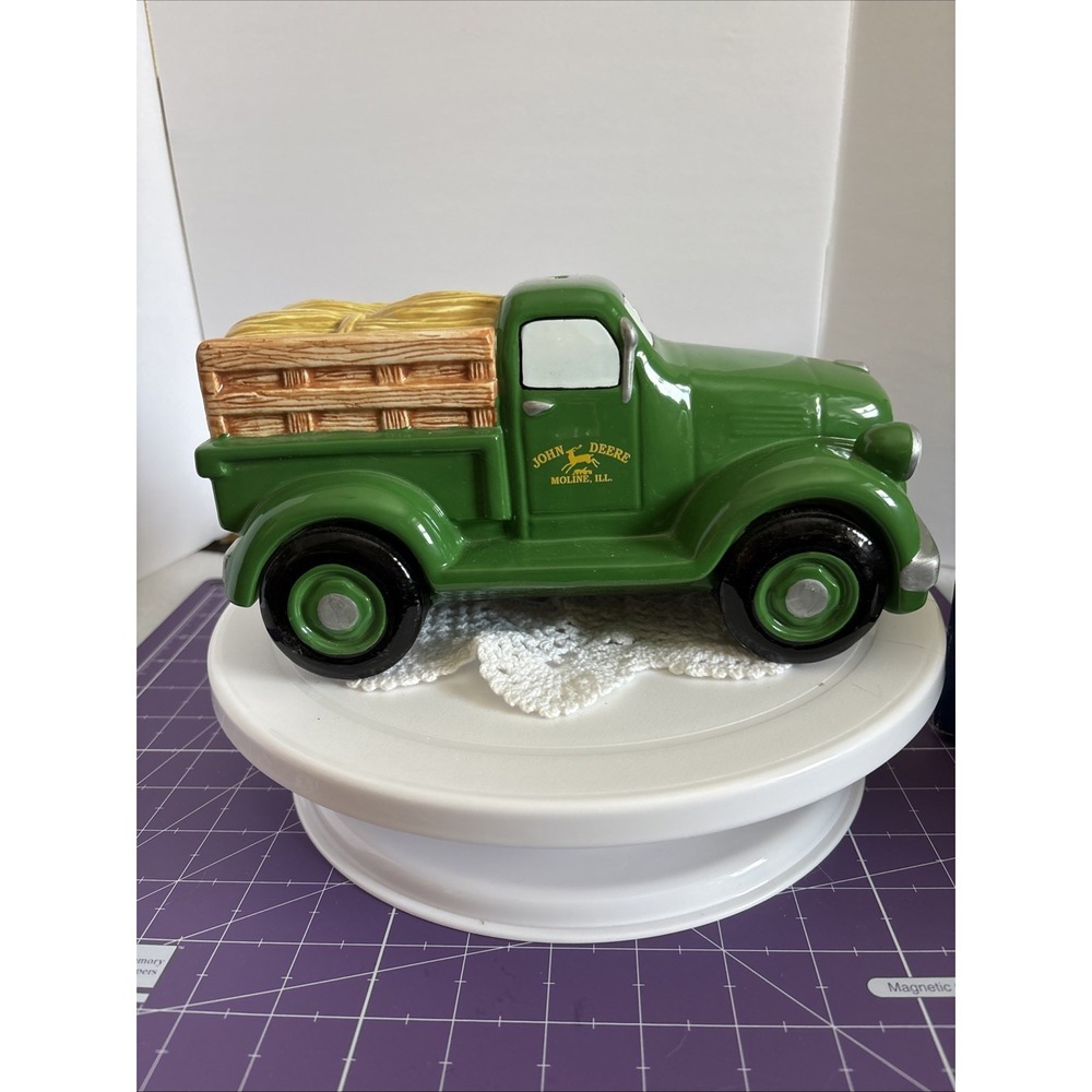 Enesco John Deere Pick Up Truck Collectible Ceramic Bank NIB 791326  *